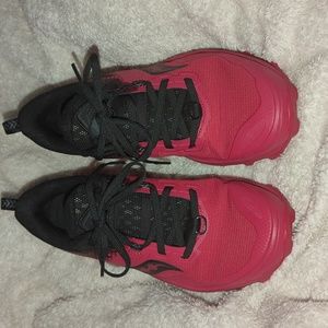 Saucony Peregrine hiking/trail running shoes